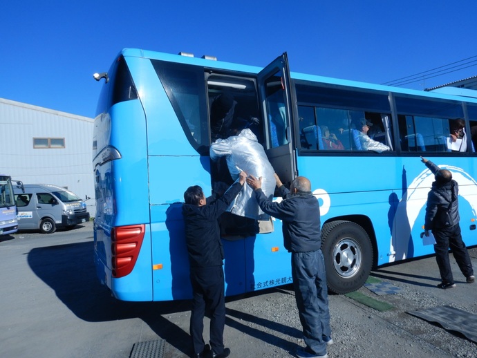 運転手及び乗務員による救出