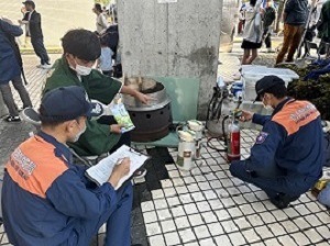 露店査察