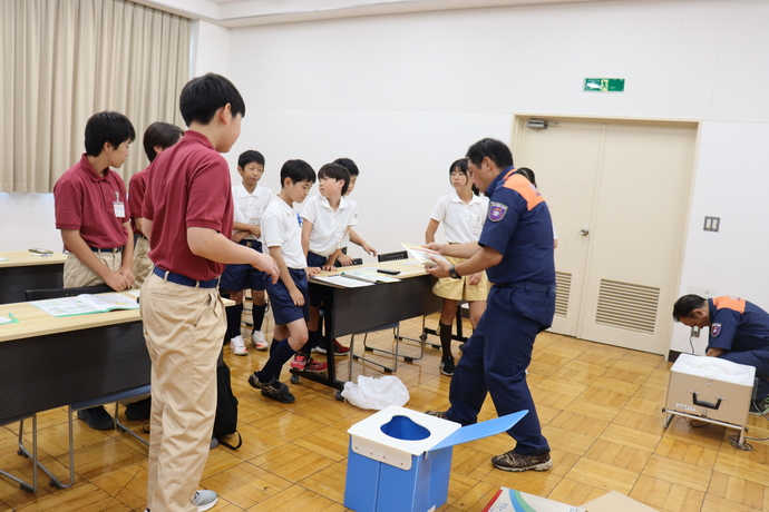 簡易トイレ