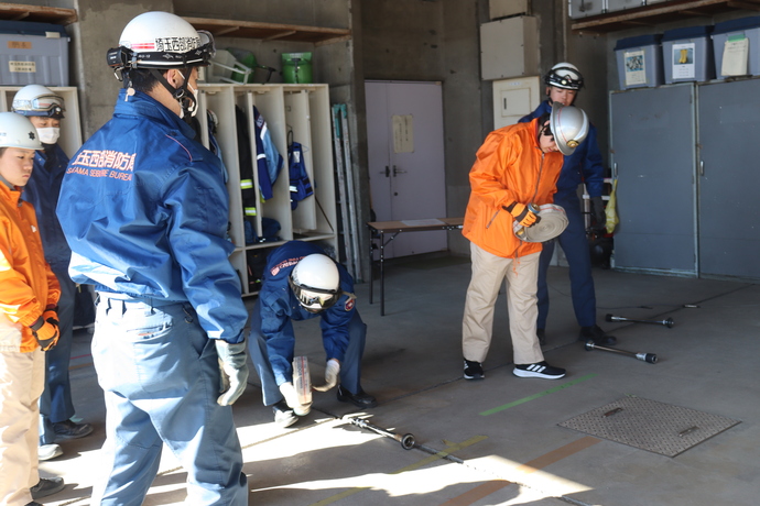 事前訓練（ホース延長）の様子