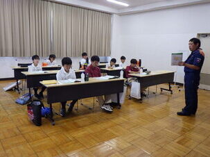 避難所の確認や入間市防災ガイドブックについて学びました